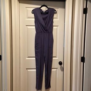 Light Navy sleeveless jumpsuit with pockets
